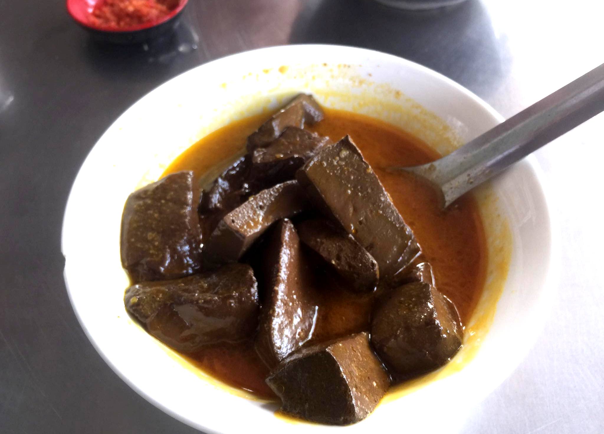 vn-ong-thai-nguyen-an-huyet-1